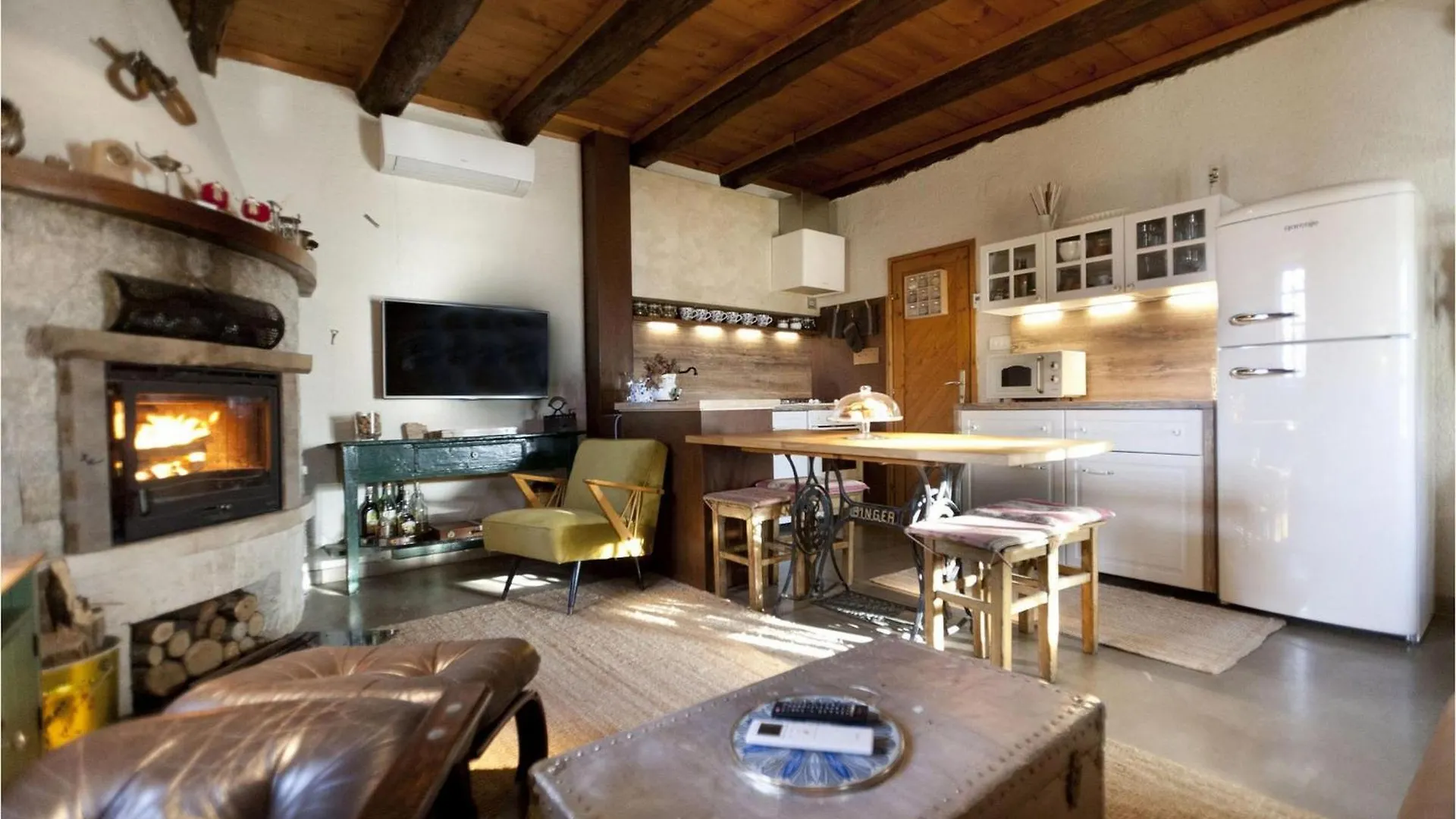 Villa Natural Žminj 펜션